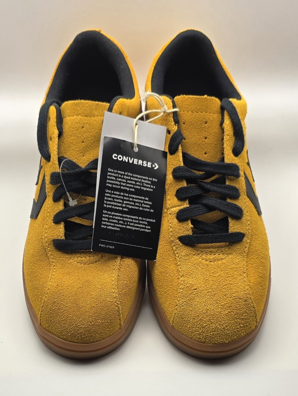 Converse All Star Classic Suede Trainer Shoes Unisex M9/W10.5 Sneakers Low Top - Picture 2 of 5